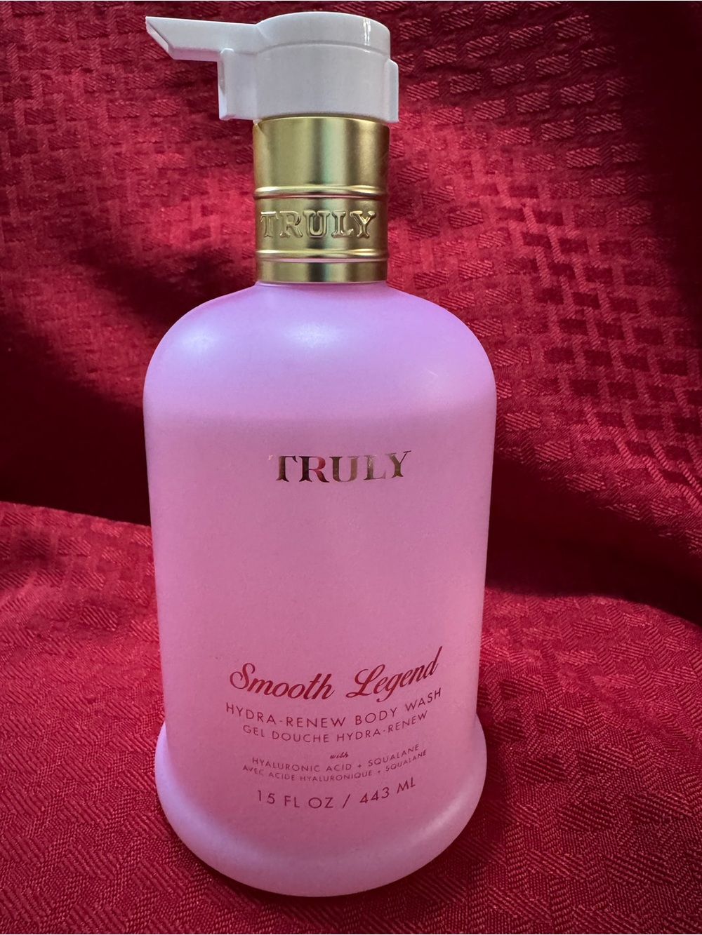 TRULY Smooth Legend Hydra-Renew Body Wash — Light Pink with Gold Accents